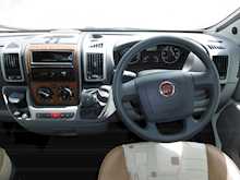 Autotrail Arapaho 2009 SE8