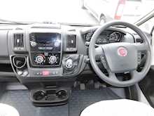 Autotrail V Line 2017 610 SE8