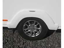 Swift Corniche 2017 18/42