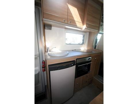 Bailey Approach Advance 665 - U1129
