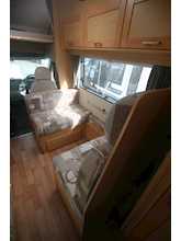 Elddis Autoquest 2009 1004