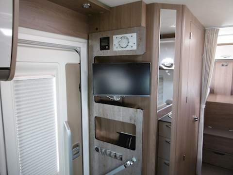 Burstner Lyseo Harmony T 690 G - U1148