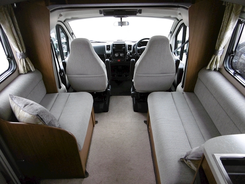 Autotrail Imala 2018 732 Lo-Line - Large 10