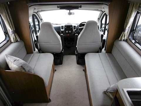Autotrail Imala 2018 732 Lo-Line - Large 10