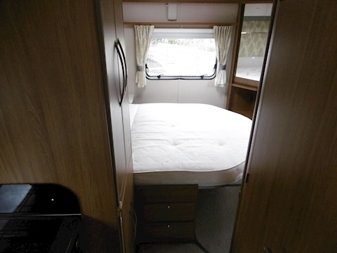 Autotrail Imala 2018 732 Lo-Line - Large 13