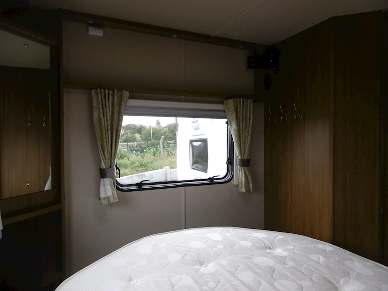 Autotrail Imala 2018 732 Lo-Line - Large 16