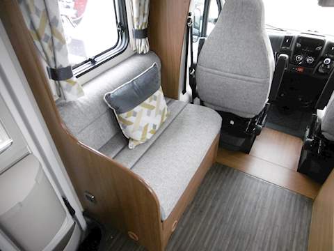 Autotrail Tribute T-736 Hi-Line - U1170