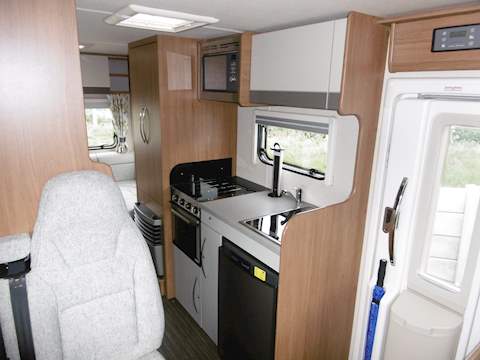 Autotrail Tribute T-736 Hi-Line - U1170