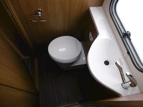 Autotrail Tribute T-736 Hi-Line - U1170