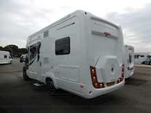 Autotrail Tracker 2019 FB Lo-Line3