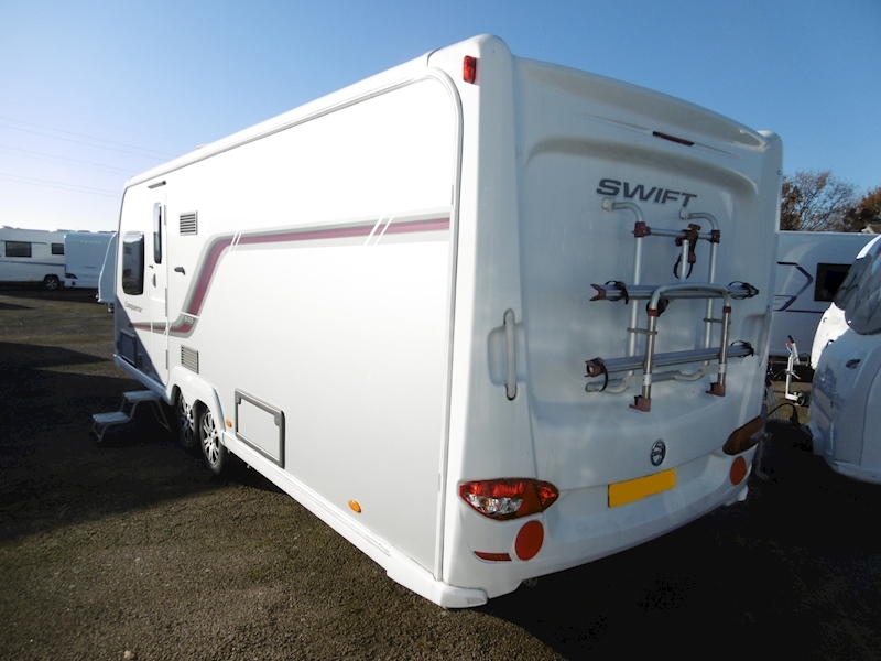 Swift Conqueror 2011 645 - Large 4