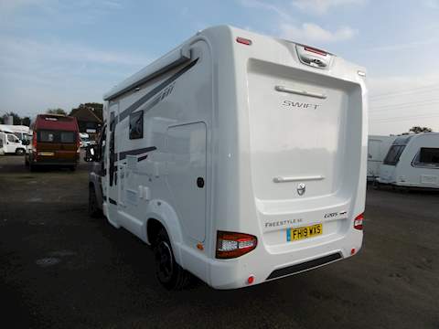 Swift Freestyle Compact 205 - U1197