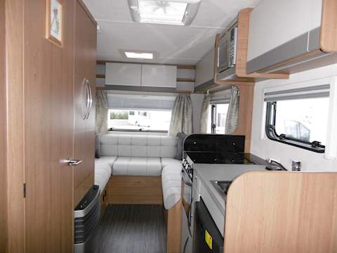 Autotrail Tribute T-625 Hi-Line - U1216