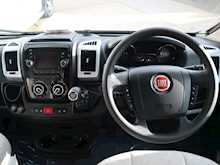 Autotrail Tracker 2018 LB Lo-Line17