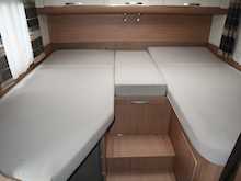 Adria Lido Sunliving 42 2015 SL21