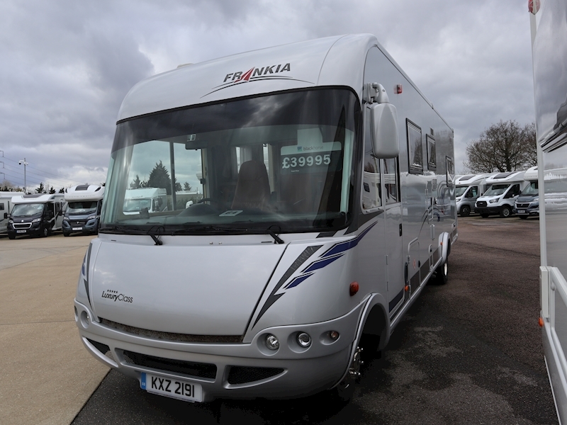 Mercedes Frankia 2006 QD - Large 0