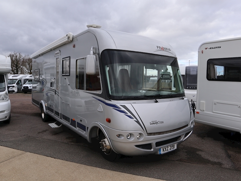 Mercedes Frankia 2006 QD - Large 1