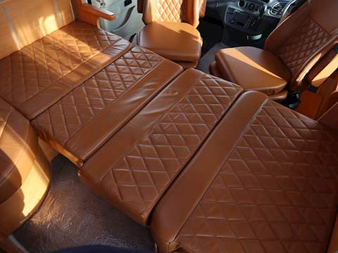 Mercedes Frankia QD - U1256