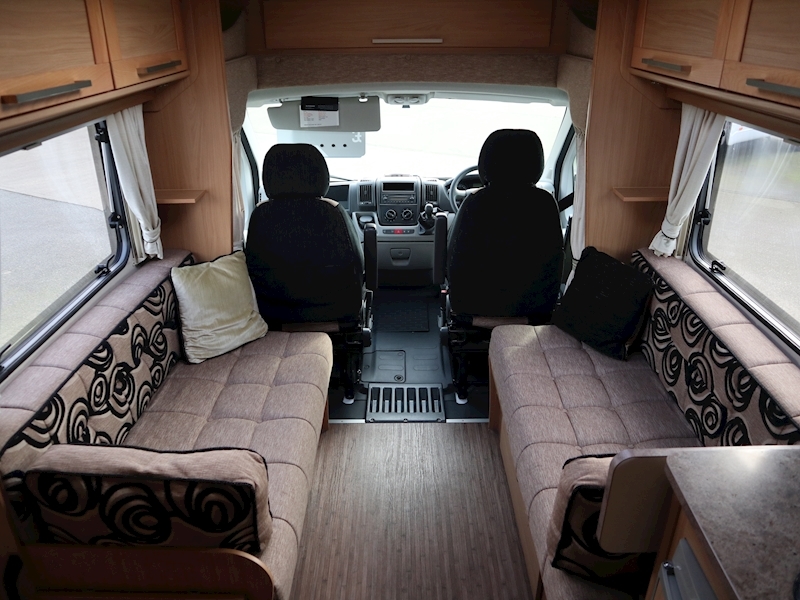 Elddis Autoquest 2011 155 - Large 11