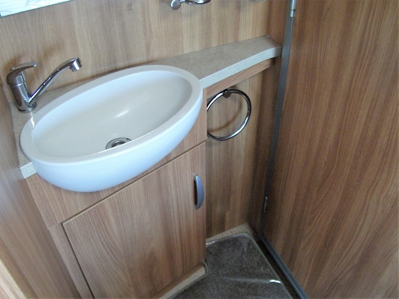 Swift Fairway 2012 514 - Large 11