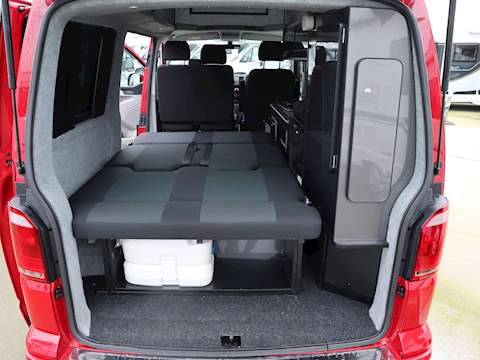 Volkswagen Camper King T6 - U1282