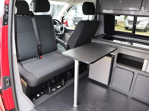Volkswagen Camper King T6 - U1282