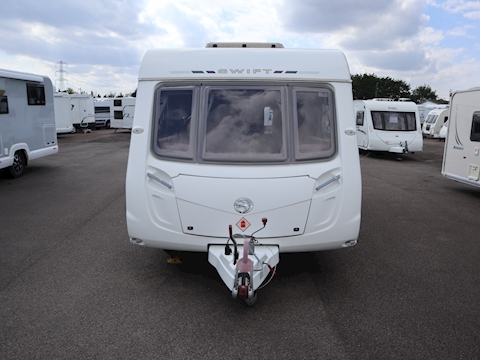 Swift Conqueror 2009 480 - Large 1