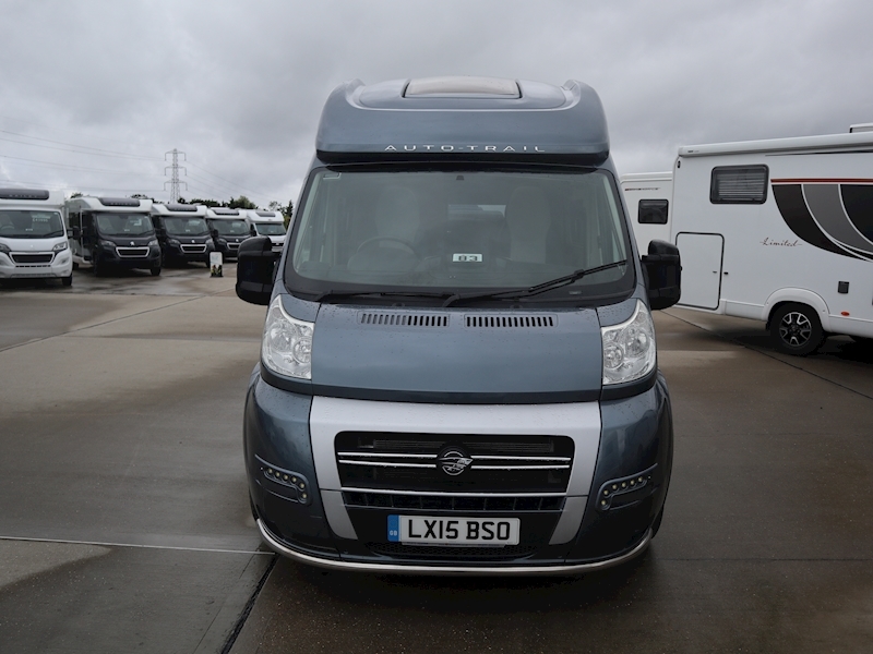 Autotrail V-Line 2015 620 - Large 1
