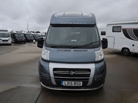 Autotrail V-Line 2015 620 - Large 1