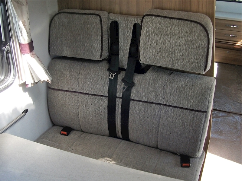 Elddis Autoquest 2015 180 - Large 17