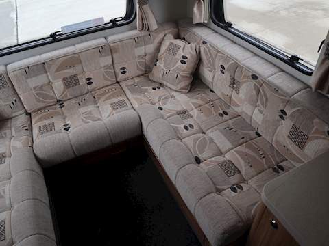 Elddis Majestic 180 - U1304