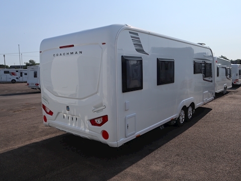 Coachman VIP 2018 675 - Large 4