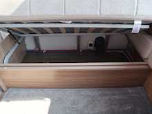 Coachman VIP 2018 67511