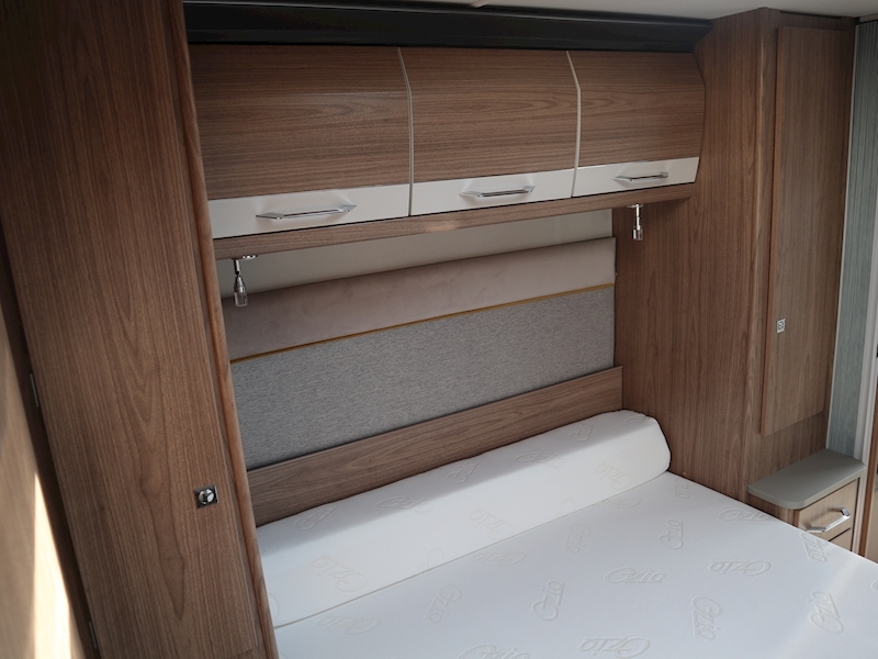 Coachman VIP 2018 675 - Large 19