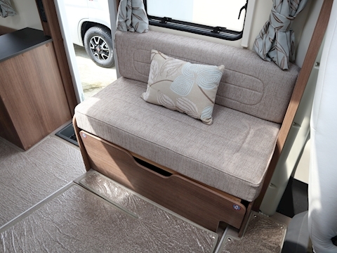 Bailey Advance II 2018 762 - Large 11
