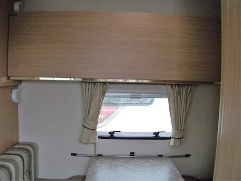 Elddis Xplore 304 - U1330