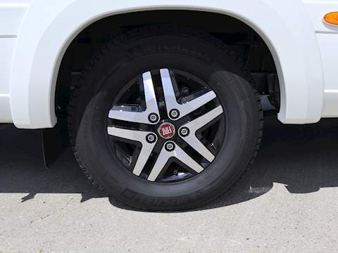 Autotrail Apache 700 Hi-Line - U1331