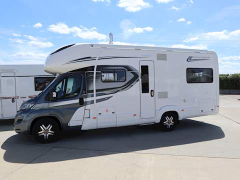Autotrail Apache 700 Hi-Line - U1331