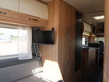 Autotrail Apache 2020 700 Hi-Line28