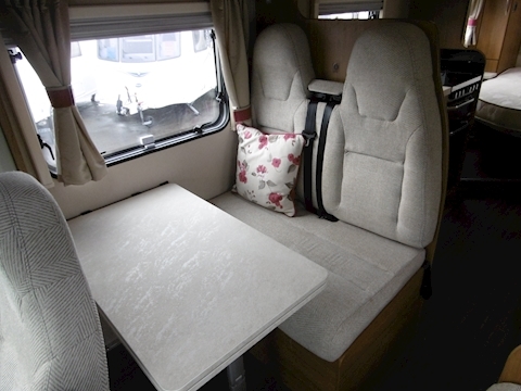 Autotrail Imala 2016 730 Hi-Line - Large 10