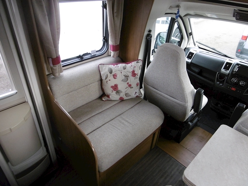 Autotrail Imala 2016 730 Hi-Line - Large 11