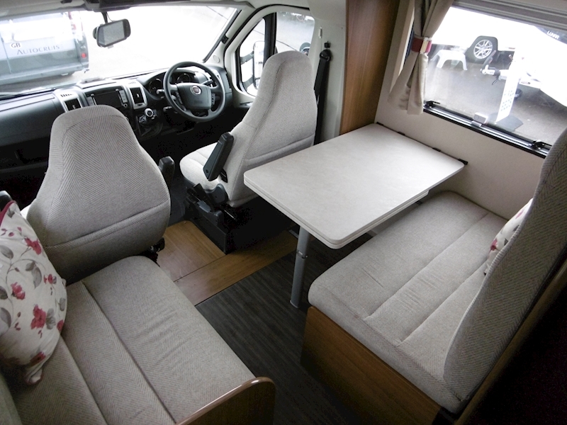 Autotrail Imala 2016 730 Hi-Line - Large 12