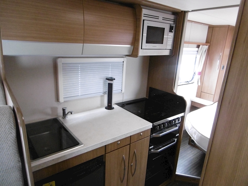 Autotrail Imala 2016 730 Hi-Line - Large 14