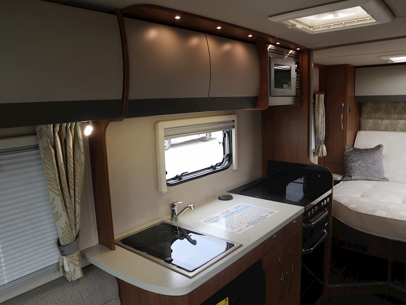 Autotrail Imala 2018 730 Lo-Line - Large 16