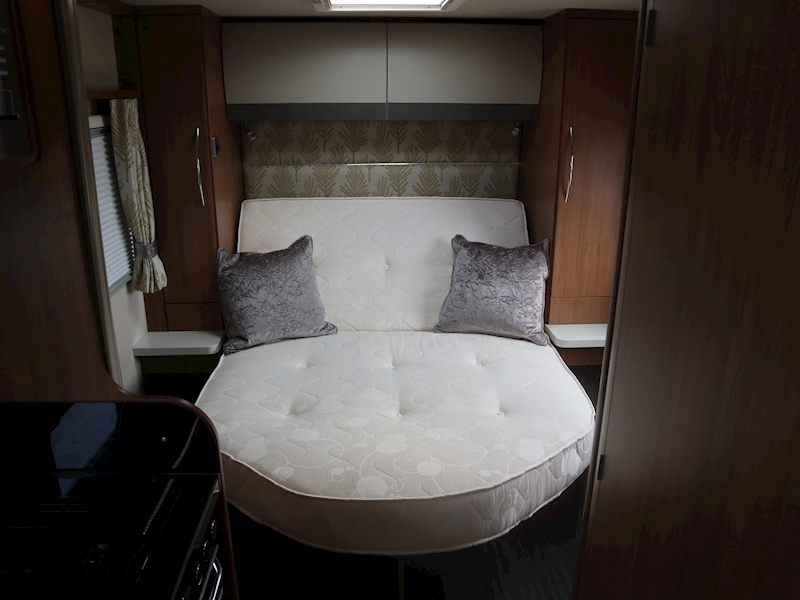 Autotrail Imala 2018 730 Lo-Line - Large 19
