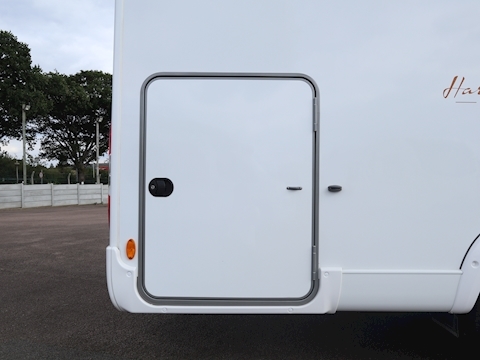 Burstner Lyseo Harmony 2018 T 728 G - Large 3