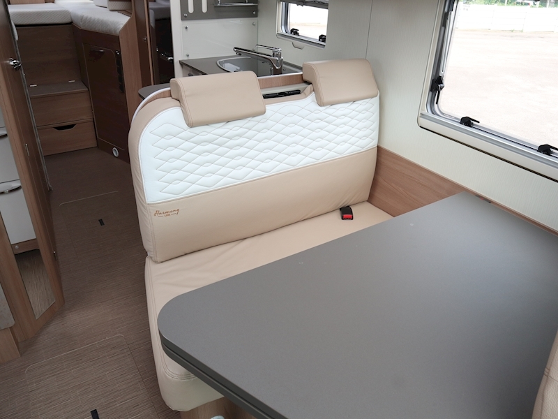 Burstner Lyseo Harmony 2018 T 728 G - Large 12