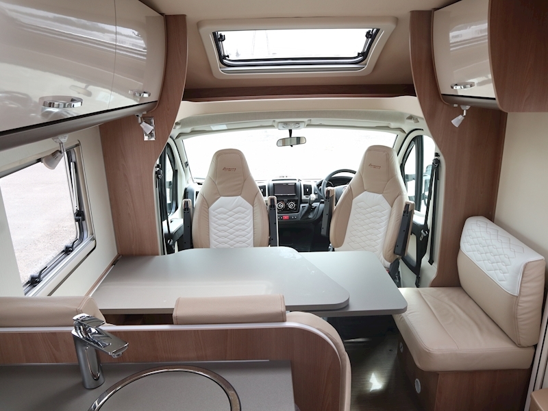Burstner Lyseo Harmony 2018 T 728 G - Large 14