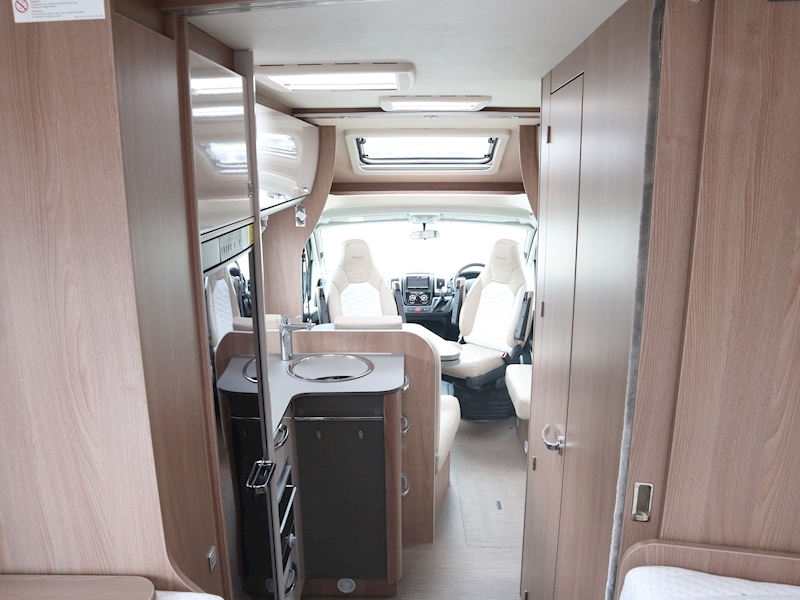 Burstner Lyseo Harmony 2018 T 728 G - Large 27