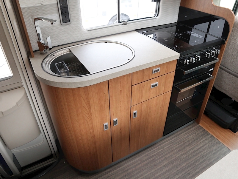 Autotrail Scout 2019 - Large 23